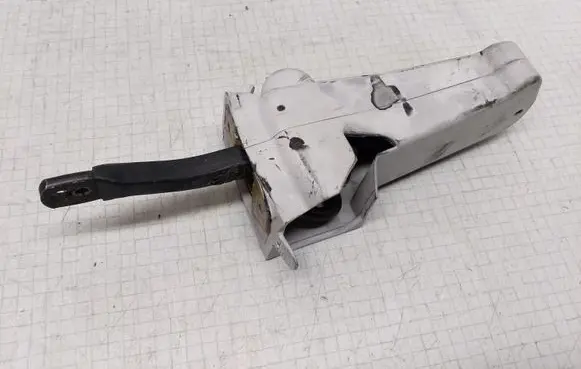 BMW 5 E39 Front door check strap stopper 51218193772