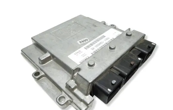 Ford Focus C-MAX Engine control unit/module 7M5112A650XE