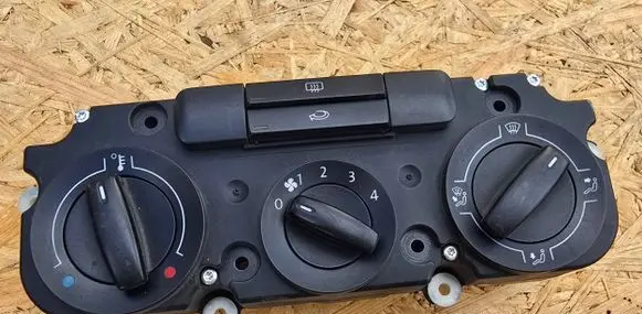 Volkswagen Golf V Climate control unit 1K0819047AP
