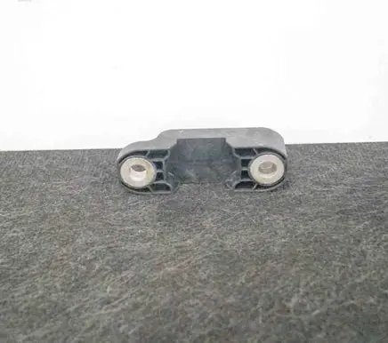 BMW 7 G11 G12 Sway bar bush bracket, front 6861471