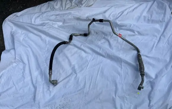 Volkswagen Golf Plus Air conditioning (A/C) pipe/hose 1K0820743CC