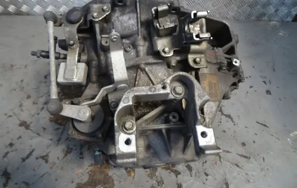 Fiat Freemont Manual 7 speed gearbox 05273355AF