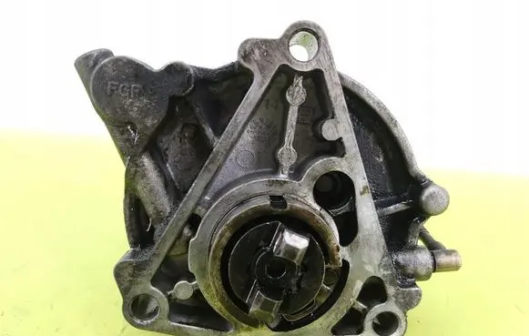 Opel Astra H Electric auxiliary coolant/water pump 55187760