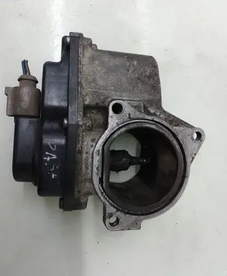 Volkswagen PASSAT B6 EGR valve 03G131501