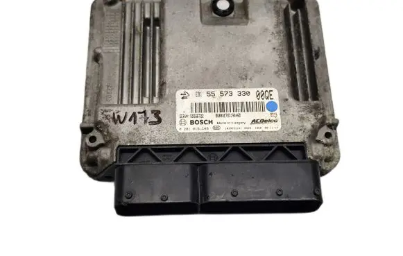 Opel Insignia A Engine control unit/module 55573330 0281015149 55566722