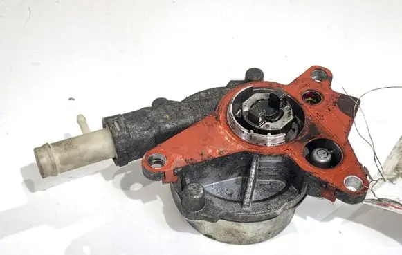 Renault Master III Vacuum pump 146508418R