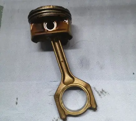 BMW X5 E70 Piston with connecting rod