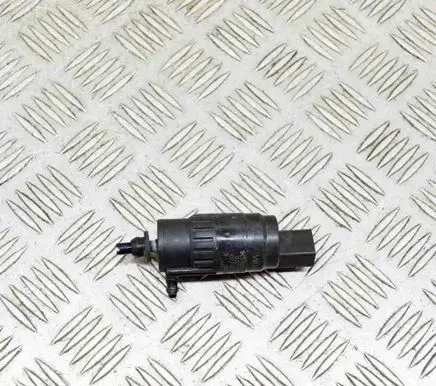 Audi A3 S3 8V Windscreen/windshield washer pump 1K5955651