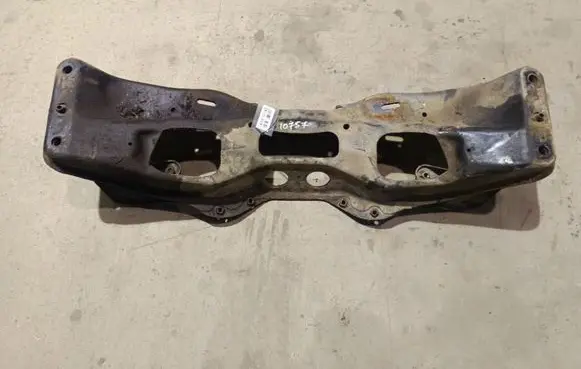 Subaru Legacy Front subframe