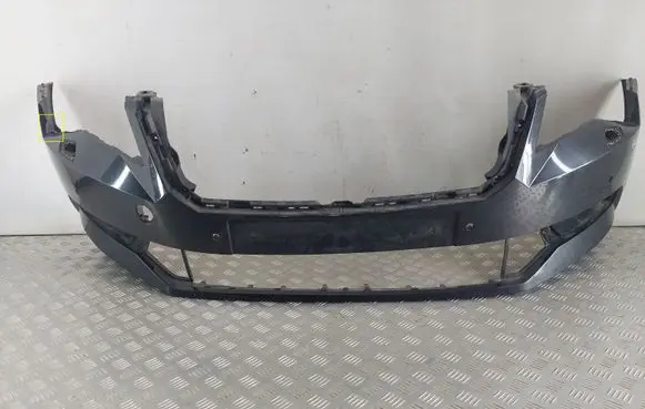 Skoda Superb B8 (3V) Front bumper 3V0807221 3V0807218B