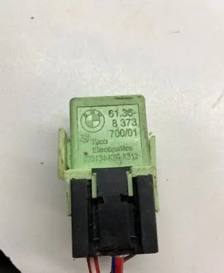 BMW 7 E65 E66 Other relay V23134K59X312 8373 G136