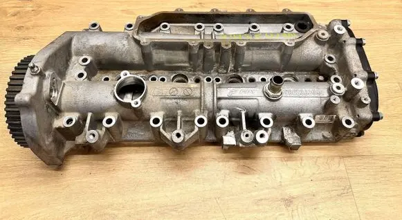 Iveco Daily 6th gen Rocker cam cover 5802363690 502270038
