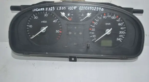 Renault Laguna II Speedometer (instrument cluster) 8200170297A