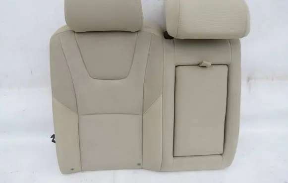 Volvo S60 Second row seats 