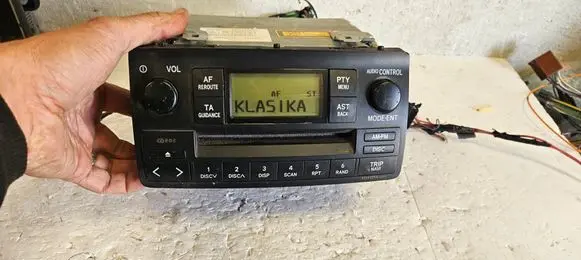Toyota Corolla E120 E130 Radio/CD/DVD/GPS head unit 8612002260 CQTS7170LC W58802
