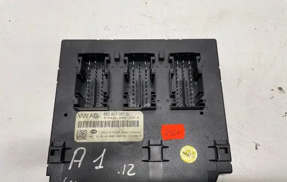 Audi A1 Other control units/modules 8X0907063G
