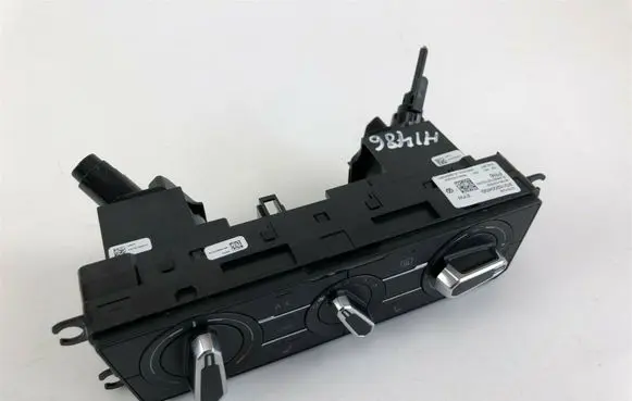 Volkswagen Polo V 6R Climate control unit 2G1820045G H1486