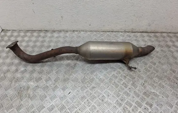 Toyota Verso Rear muffler/silencer tail pipe 174300R090 30R06