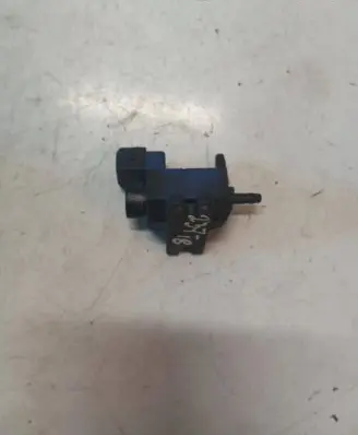 Volvo V60 Valve vacuum 31219977