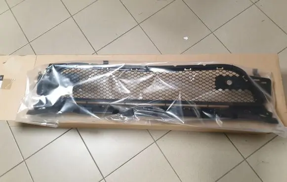 Mercedes-Benz CLA C117 X117 W117 Front bumper lower grill A1178852122