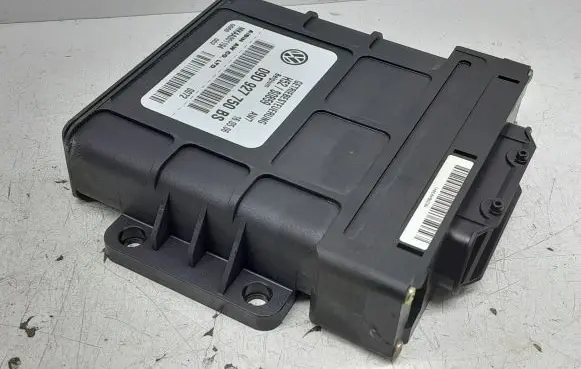 Audi Q7 4L Gearbox control unit/module 09D927750BS