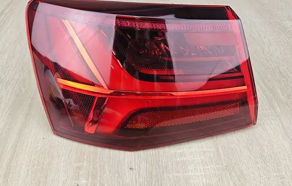 Audi A6 S6 C7 4G Rear/tail lights 4G9945095F