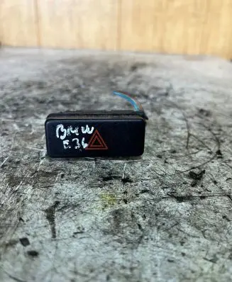BMW 3 E36 Hazard light switch 1378128 927488