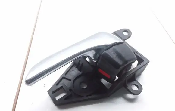 Toyota Avensis Verso Rear door interior handle 