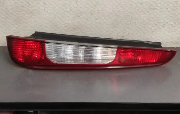 Ford Focus C-MAX Rear/tail lights 3M5113A602AA