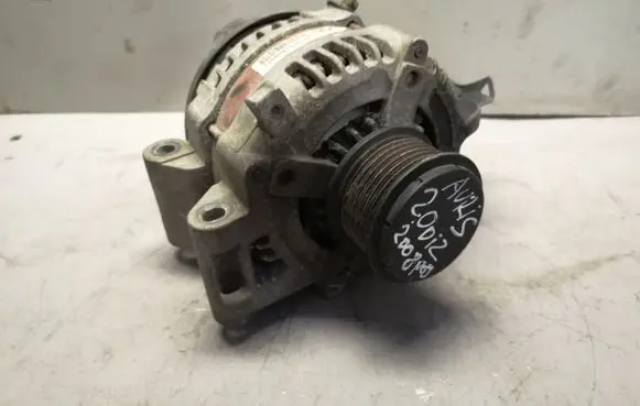 Toyota Auris 150 Generator/alternator 270600R011 270600G011 270600G01184