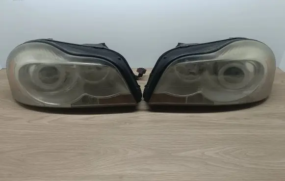 Volvo XC90 Headlights/headlamps set 31217047 31217046