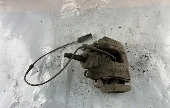 BMW 7 E38 Rear brake caliper 40324