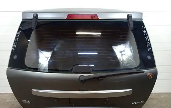 Jeep Grand Cherokee (WK) Tailgate/trunk/boot lid KLAPAJEE