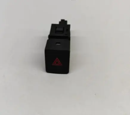 Nissan Qashqai Hazard light switch 252904BA0A