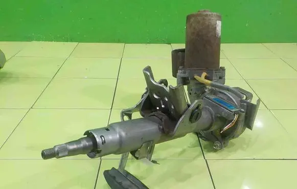 Toyota Prius (XW20) Power steering pump 16AB131