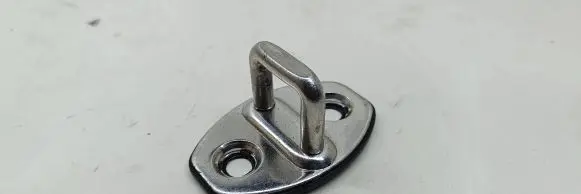Volkswagen PASSAT B6 Rear door lock loop/hook striker 3C0837033C