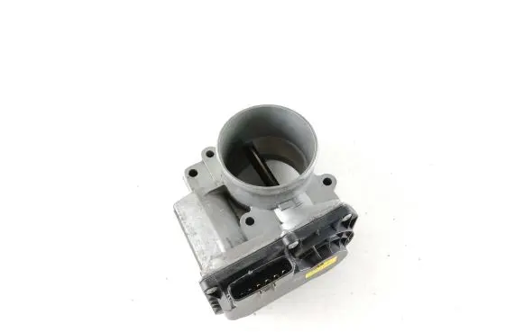 Subaru Outback Throttle valve 16112AA260 7K040052 01108