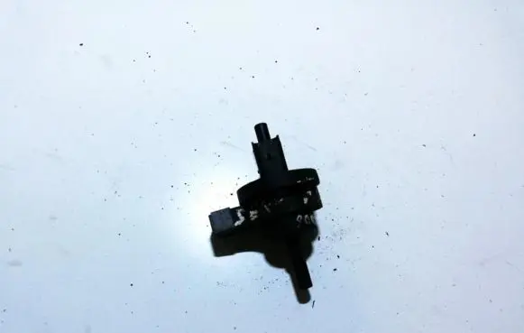 Renault Megane II Turbo solenoid valve 2580119a