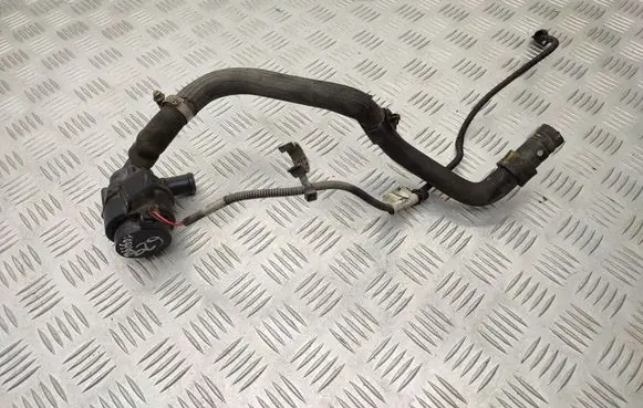 Volvo V70 Webasto circulation pump for autonomous heater 31332380 1319700 31368182
