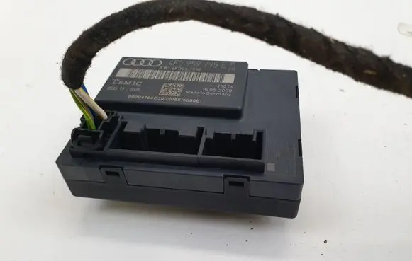 Audi A6 S6 C6 4F Door control unit/module 4F0959795E