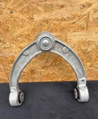 Mercedes-Benz GLE (W166 - C292) Front upper control arm/wishbone A1663330000