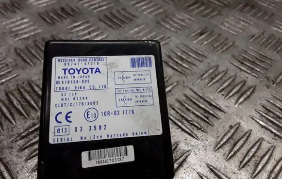 Toyota Corolla Verso E121 Door control unit/module 897410F010 61B168000 10R021776