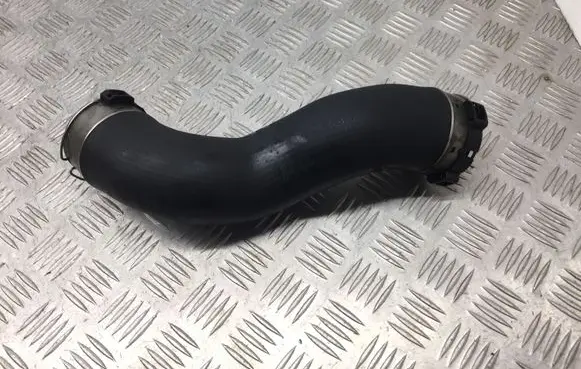 BMW 5 F10 F11 Intercooler hose/pipe 8516509 851650901