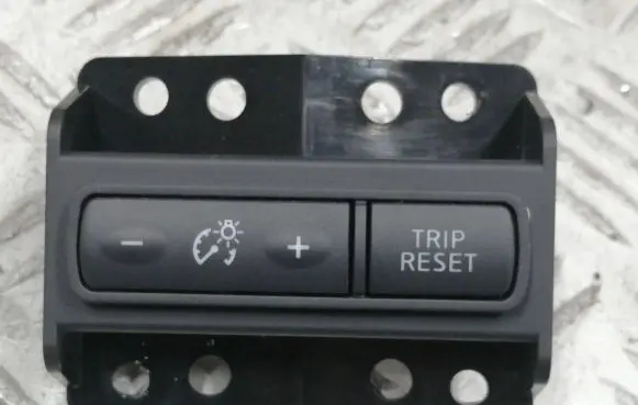 Nissan X-Trail T32 Cruise control stalk 