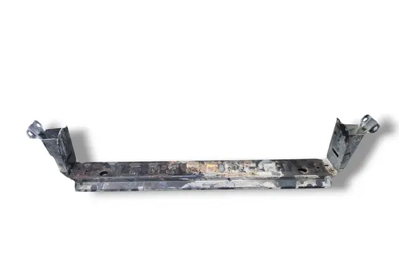 Volvo V70 Bottom radiator support slam panel 31265124