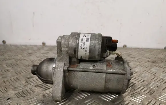 Toyota Verso Starter motor 281000R021