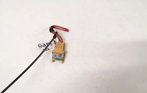 Audi A4 S4 B5 8D Other relay 443937105a