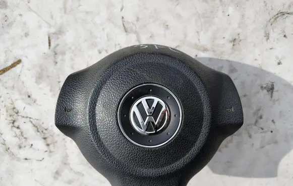 Volkswagen Caddy Steering wheel airbag 2K5880201F