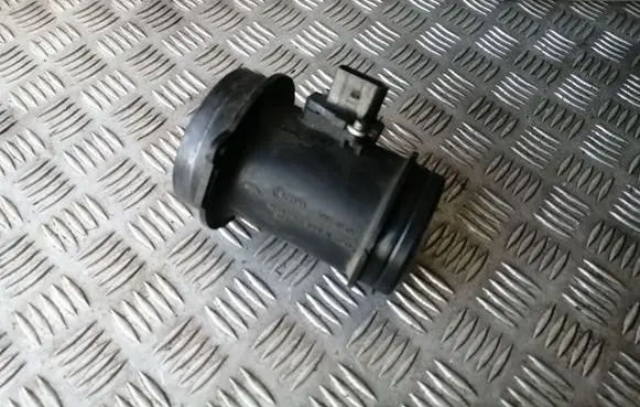 Audi A6 S6 C6 4F Mass air flow meter 059906461K