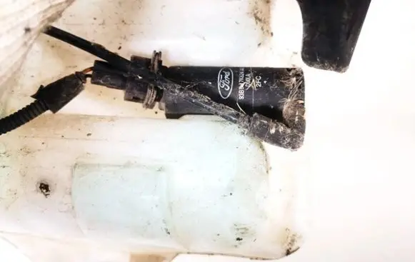 Ford Transit Windscreen/windshield washer pump 93bb17k624aa